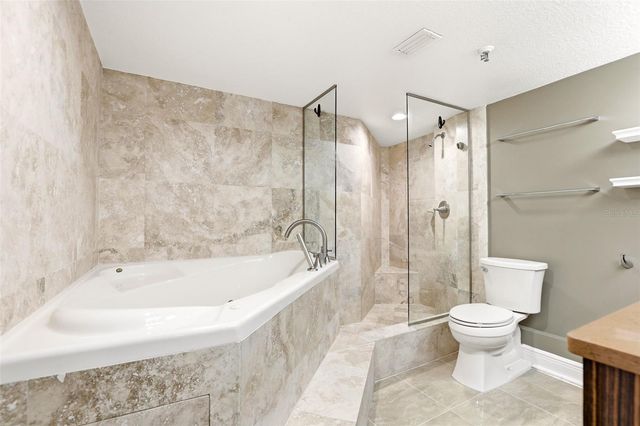 400 E COLONIAL DRIVE 1202, Orlando, FL 32803