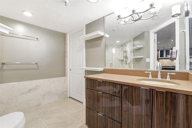 400 E COLONIAL DRIVE 1202, Orlando, FL 32803