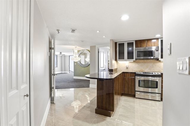 400 E COLONIAL DRIVE 1202, Orlando, FL 32803