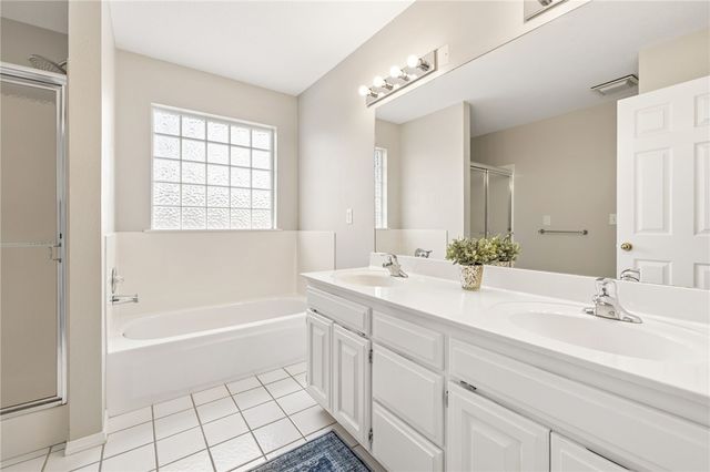 4318 Lawndale Drive, Fayetteville, AR 72701