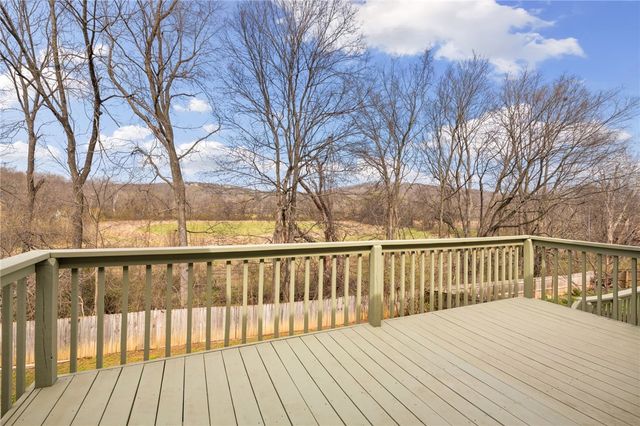 4318 Lawndale Drive, Fayetteville, AR 72701