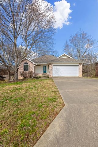 4318 Lawndale Drive, Fayetteville, AR 72701
