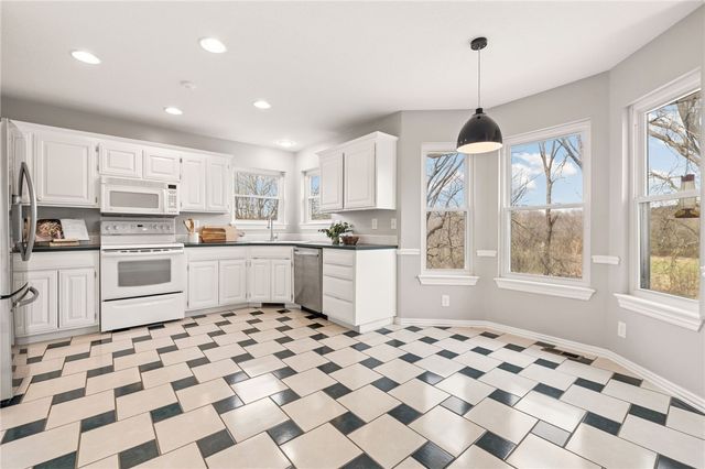 4318 Lawndale Drive, Fayetteville, AR 72701