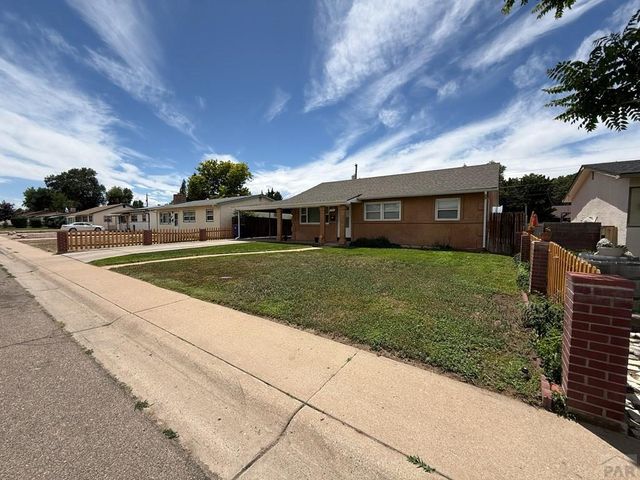 1803 Brimmer St, Pueblo, CO 81005