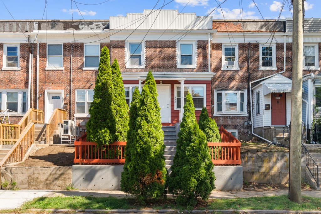 398 Dover Street, Bridgeport, CT 06610