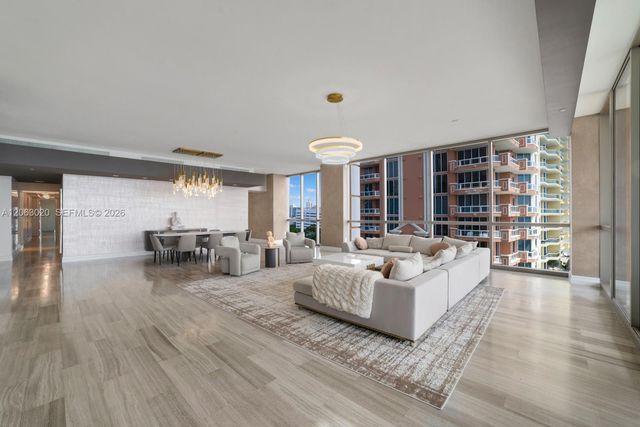 17749 Collins Ave 601, Sunny Isles Beach, FL 33160