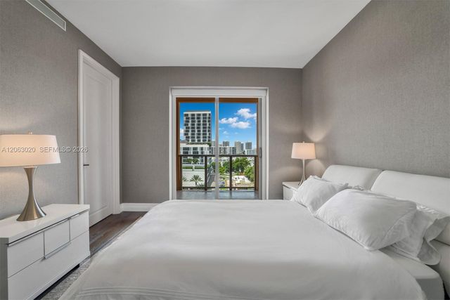 17749 Collins Ave 601, Sunny Isles Beach, FL 33160