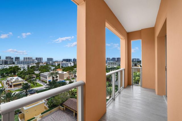 17749 Collins Ave 601, Sunny Isles Beach, FL 33160