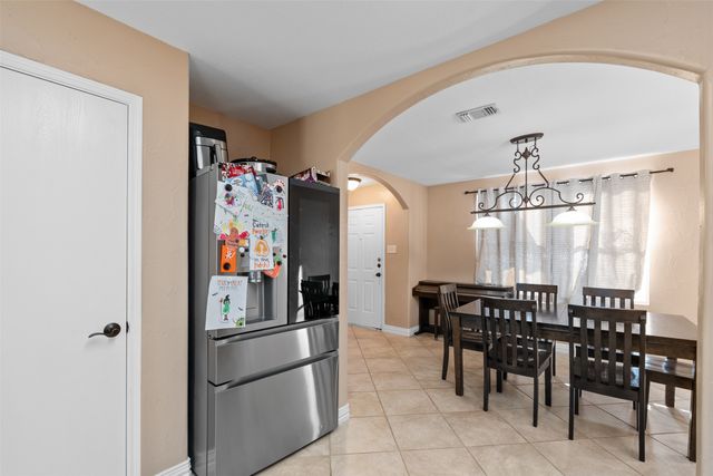 2133 Shawnee Trail, Fort Worth, TX 76247