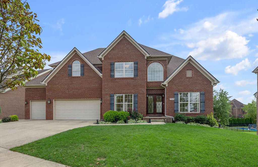 3888 Tatton Park, Lexington, KY 40515