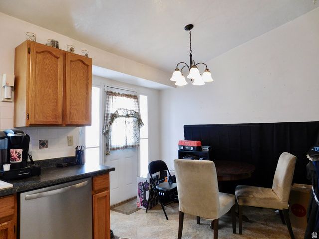 5707 S ESPRIT DR, Kearns, UT 84118