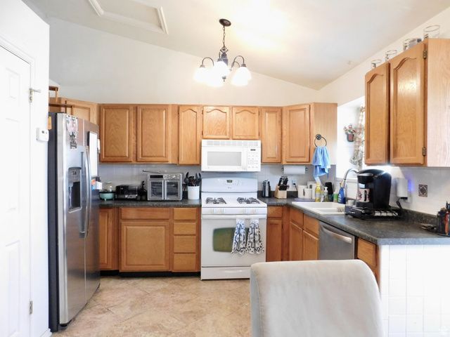 5707 S ESPRIT DR, Kearns, UT 84118