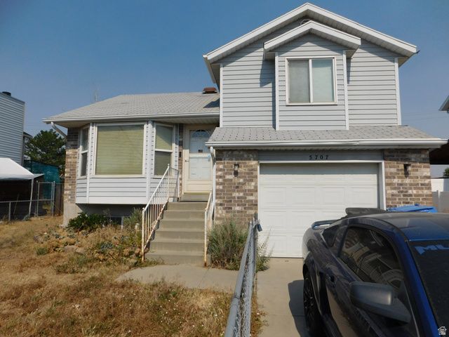5707 S ESPRIT DR, Kearns, UT 84118