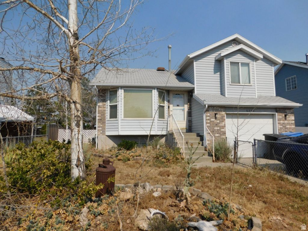 5707 S ESPRIT DR, Kearns, UT 84118