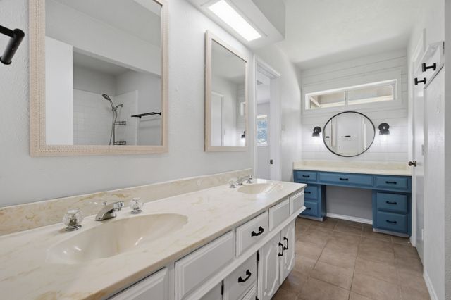 1920 Westminster Drive, Carrollton, TX 75007