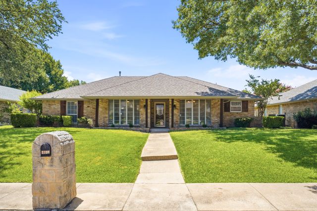 1920 Westminster Drive, Carrollton, TX 75007