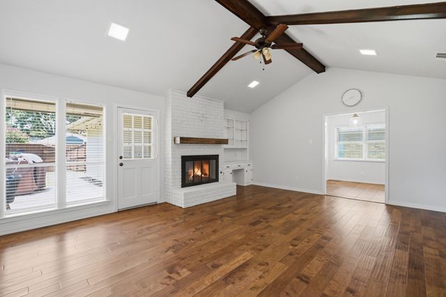 1920 Westminster Drive, Carrollton, TX 75007