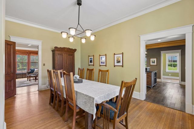 604 4th Street N, Stillwater, MN 55082