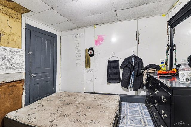 33 graves Avenue, Battle Creek, MI 49037