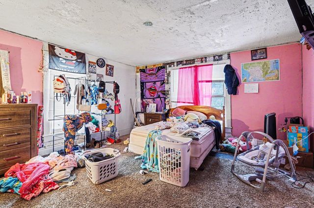 33 graves Avenue, Battle Creek, MI 49037