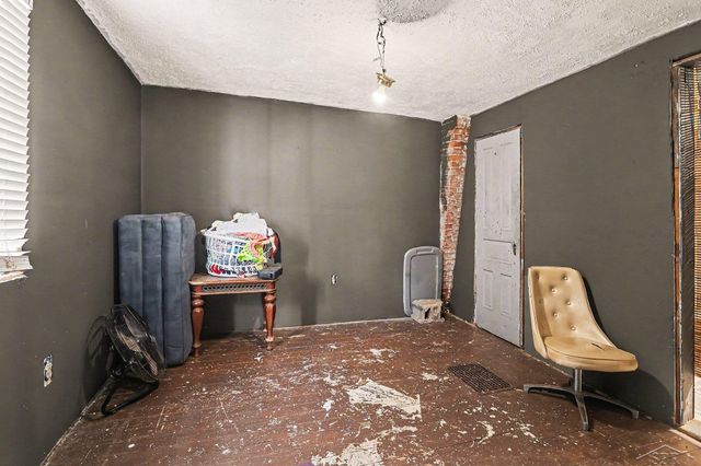 33 graves Avenue, Battle Creek, MI 49037