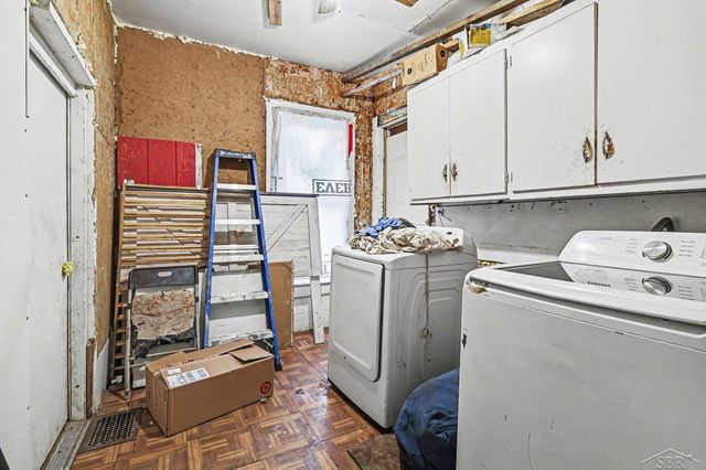 33 graves Avenue, Battle Creek, MI 49037