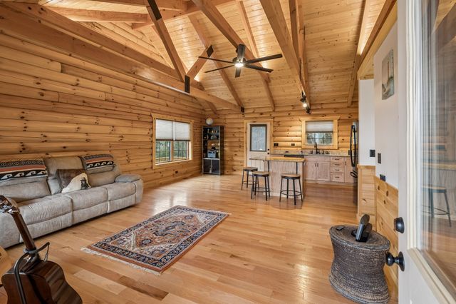 160 Webster Branch Ln, Whitleyville, TN 38588