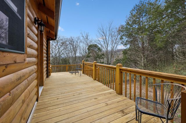 160 Webster Branch Ln, Whitleyville, TN 38588