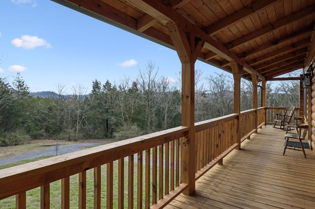 160 Webster Branch Ln, Whitleyville, TN 38588