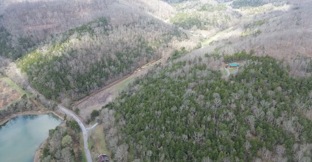 160 Webster Branch Ln, Whitleyville, TN 38588