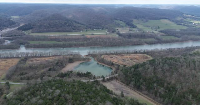 160 Webster Branch Ln, Whitleyville, TN 38588