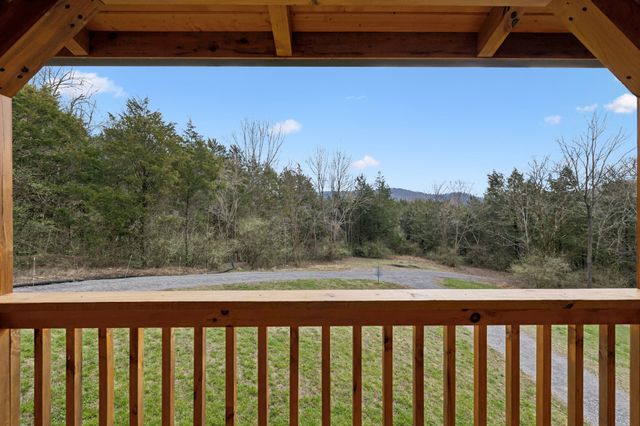 160 Webster Branch Ln, Whitleyville, TN 38588