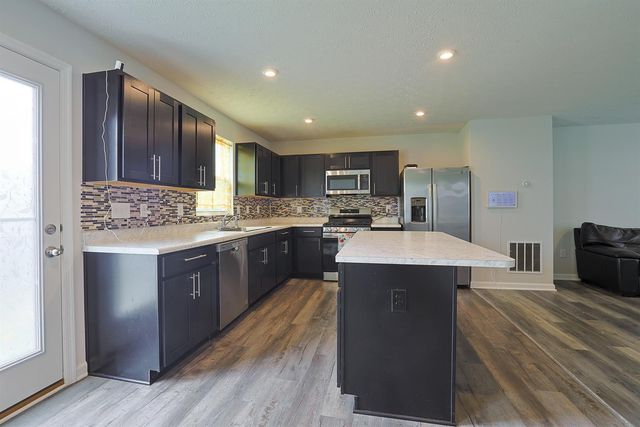 517 Skyway Drive 517 Skyway Drive, Springfield, OH 45505