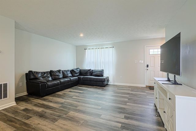517 Skyway Drive 517 Skyway Drive, Springfield, OH 45505