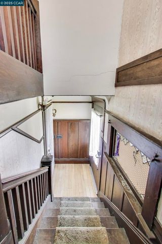 170 Vernon Ter, Oakland, CA 94610