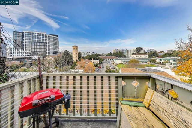 170 Vernon Ter, Oakland, CA 94610