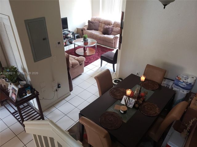 1542 SE 24th Ct 215, Homestead, FL 33035