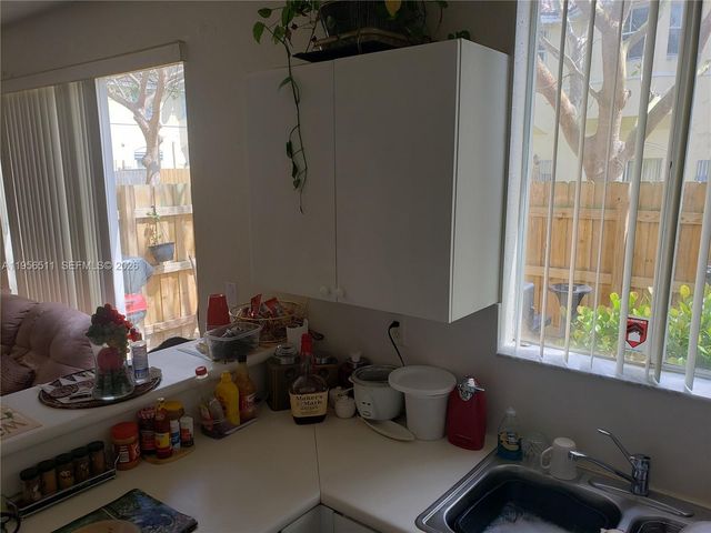 1542 SE 24th Ct 215, Homestead, FL 33035