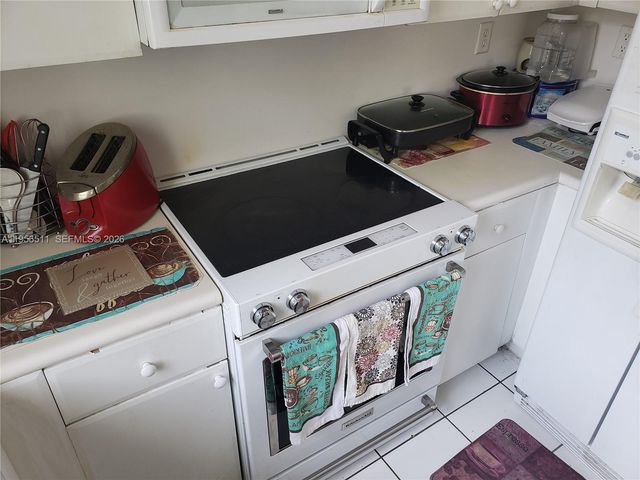 1542 SE 24th Ct 215, Homestead, FL 33035