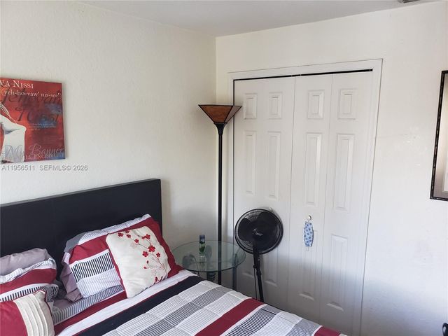 1542 SE 24th Ct 215, Homestead, FL 33035