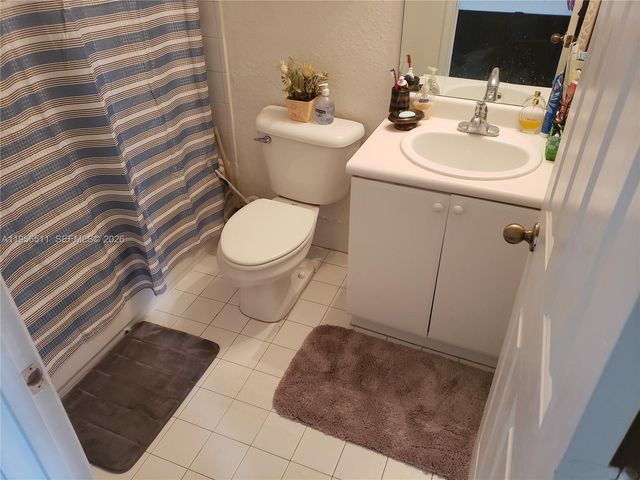 1542 SE 24th Ct 215, Homestead, FL 33035