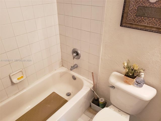 1542 SE 24th Ct 215, Homestead, FL 33035