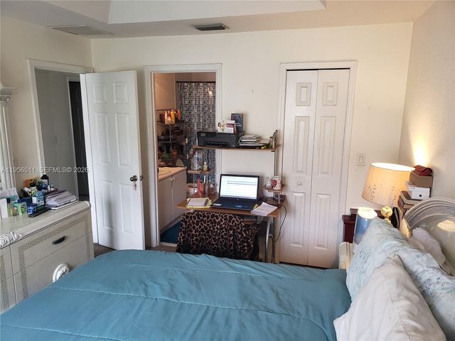 1542 SE 24th Ct 215, Homestead, FL 33035