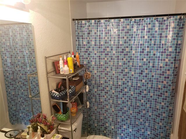 1542 SE 24th Ct 215, Homestead, FL 33035