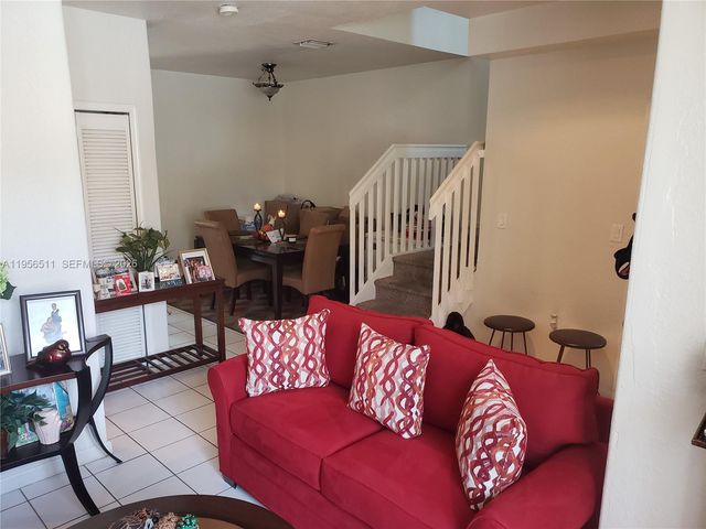 1542 SE 24th Ct 215, Homestead, FL 33035