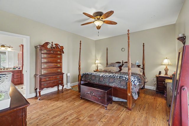 4436 Barren Plains Rd, Springfield, TN 37172