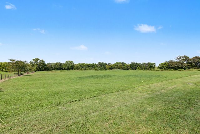4436 Barren Plains Rd, Springfield, TN 37172