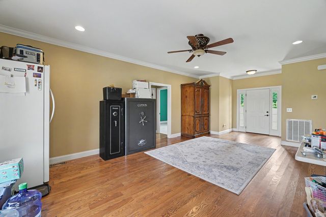 4436 Barren Plains Rd, Springfield, TN 37172