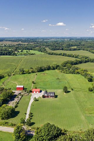 4436 Barren Plains Rd, Springfield, TN 37172