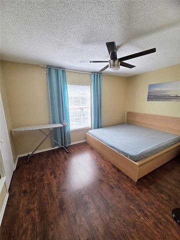 1323 83RD AVENUE N D, St Petersburg, FL 33702